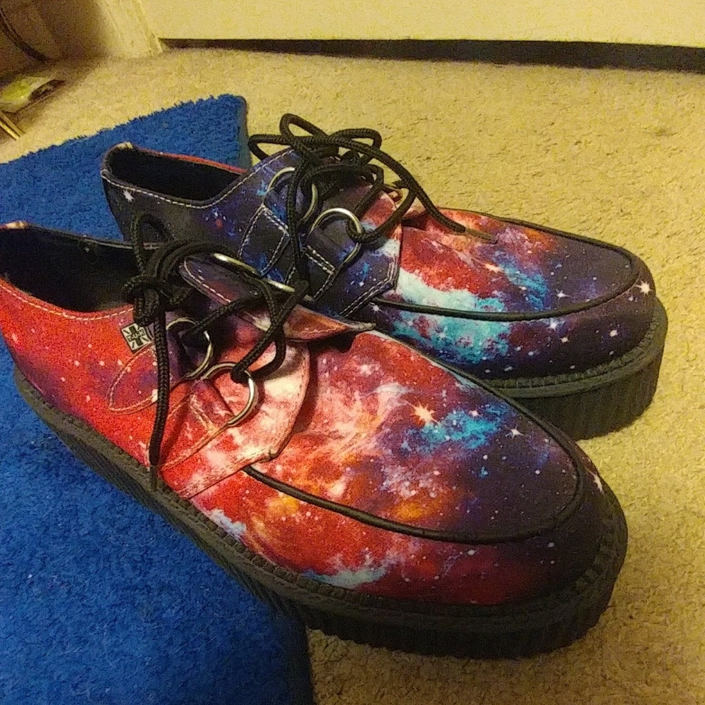 Galaxy creepers